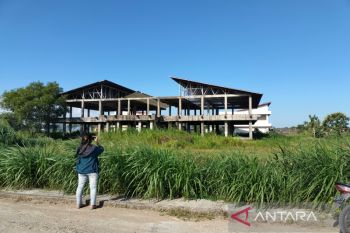 Kejari Kulon Progo limpahkan dua tersangka dugaan korupsi ke pengadilan