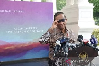 Mahfud MD sebut proyek pembangunan BTS daerah 3T tetap berlanjut