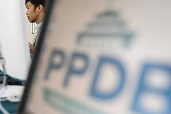 Sebanyak 54.901 siswa daftar  pra PPDB  online  tingkat  SMA di Riau