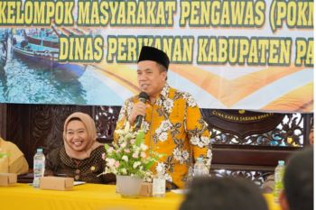 Pemkab Pasuruan meminta nelayan menjaga biota laut
