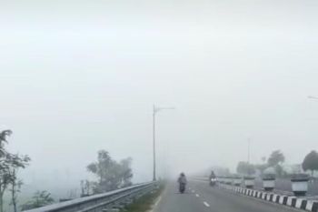 Kondisi jalan di NTB mulai berkabut, waspada pengendara!