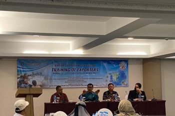 Kementerian Perdagangan membina 30 IKM Sulsel bisa jadi eksportir