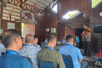 60 kepala OPD se-Indonesia mengunjungi destinasi Rammang-rammang