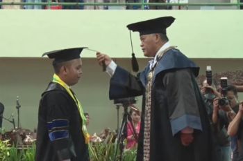 UNY wisuda 1.021 lulusan