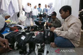 Jasa perbaikan tas haji