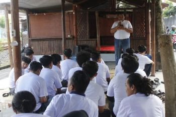Orang Muda Ganjar resmikan gardu pintar di Yogyakarta