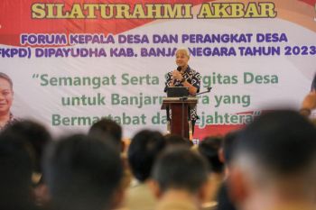 Gubernur Jateng ingatkan kades soal capaian target nasional