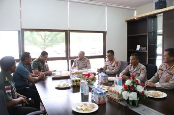 Asintel Kogabwilhan II dan Paban III/Gal Sintel Kogabwilhan II disambut oleh Wakapolda Kaltara