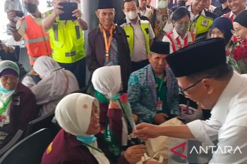 8.479 JCH diberangkatkan lewat Bandara Soetta