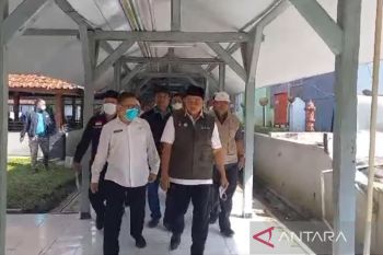 Wakil Gubernur Jabar pastikan santri korban moge di Ciamis dirawat intensif