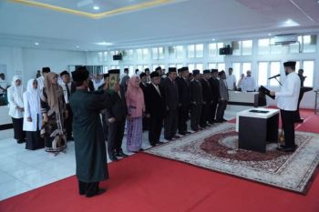 Wako Fadly Amran lantik 39 pejabat administrator dan pengawas