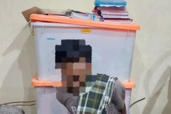 Niat! Maling di Lombok Tengah bawa kabur timbangan padi dan pemotong rumput