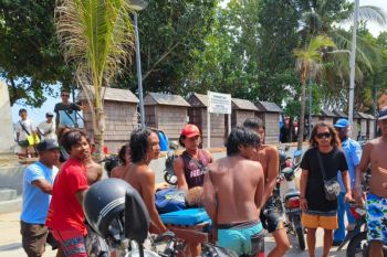 WNA China serangan jantung saat latihan selancar di Kuta hingga meninggal