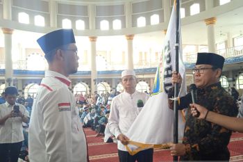 Wahdi lepas 320 jamaah calon haji asal Kota Metro Lampung