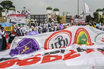 Rencana nakes mogok kerja usai UU Kesehatan sah dinilai tidak relevan