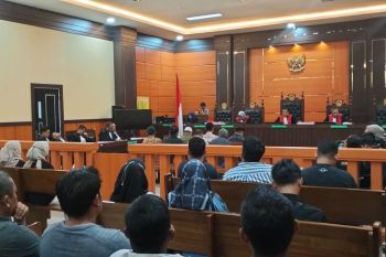 Tujuh terdakwa perkara pembangunan RSUD Pasaman Barat dituntut