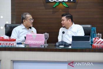 Empat dari 24 kabupaten/kota di Sulsel masuk zona hijau layanan publik