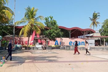 Lapak kuliner di objek wisata pantai direnovasi
