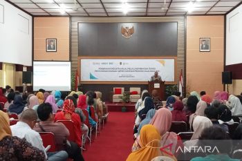 Kemenperin mempercepat penguatan ekosistem halal melalui bimtek bagi IKM