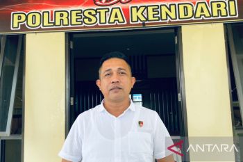 Polisi temukan mayat pria paruh baya tanpa identitas