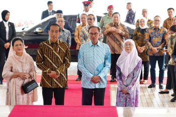 Menaker mendampingi Presiden Jokowi ke Malaysia bahas perlindungan PMI