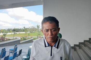 Pemkab Lombok Tengah mendata anak yatim yang sekolah