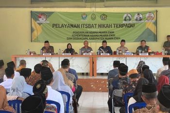 44 suami-istri di Muara Enim Sumsel jalani isbat nikah terpadu