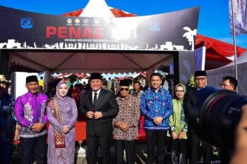 Gubernur Sumsel terima Satyalencana Wira Karya di Penas Tani XVI/2023