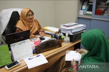 Melakukan donor darah selamatkan nyawa banyak orang
