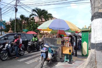 Mataram minta sekolah selektif izinkan pedagang makanan
