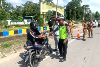 Patuh berlalu lintas, Ditlantas Polda Kaltara beri hadiah