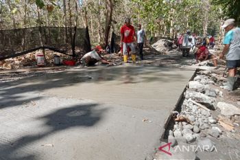 Padat karya infrastruktur di Bantul membuka akses jalan baru perdesaan