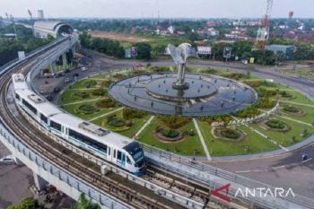 PT KAI menggratiskan tarif LRT Sumsel pada HUT Kota Palembang