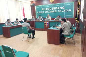 Oknum polisi membawa narkoba dua kilogram di Sulbar dipecat