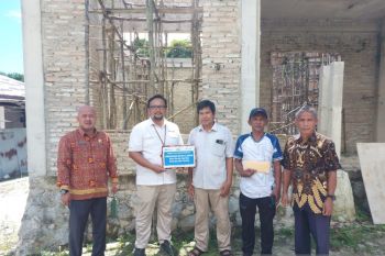PT Timah Tbk Bantu Pembangunan Kubah Masjid Al-Barkah Sijuk