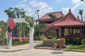 Lamban Sabah Resto hadirkan makanan Gulai Taboh dan nuansa persawahan