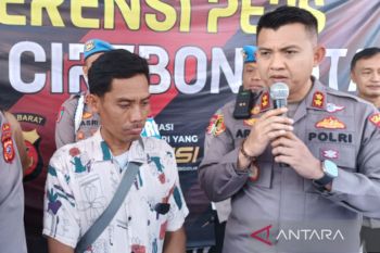 Begini peran mantan Kapolsek Mundu penipu perekrutan anggota Polri