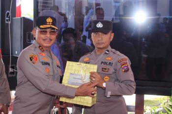 Polda Sumbar resmikan sumber air bersih bagi masyarakat di Padang