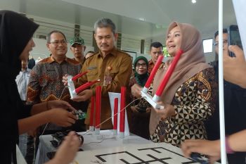 Lulusan SMK harus bersertifikat kompetensi agar terserap industri