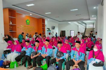 Kemenag berangkatkan 54 calon haji kuota cadangan asal Sidrap