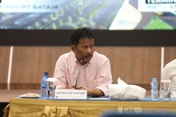 Rudi perintahkan SPAM dan ABH selesaikan persoalan air di Batam