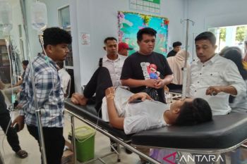 Warga eracunan massal di Kendari diduga usai santap soto ayam