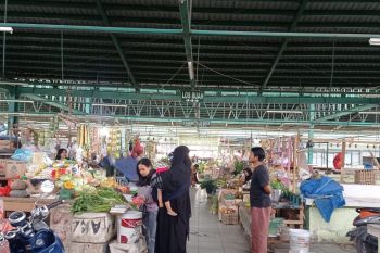 Pemkot Palu canangkan revitalisasi Pasar Tavanjuka jadi pasar buah