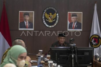 Satgas COVID-19 otomatis bubar pasca-status pandemi dicabut, menurut Menko PMK