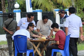 Satpol PP Palangka Raya laksanakan razia KTP, ada yang mendapat sanksi