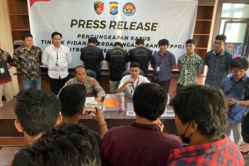 Ditkrimsus Polda Sulbar ungkap praktik prostitusi online di Mamuju