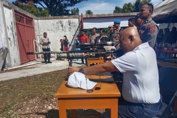 Perbakin Agam gelar lomba menembak cari bibit atlet