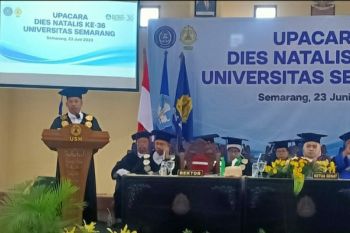 Dies Natalis Ke-36 USM, Rektor kaji bentuk Dewan Profesor