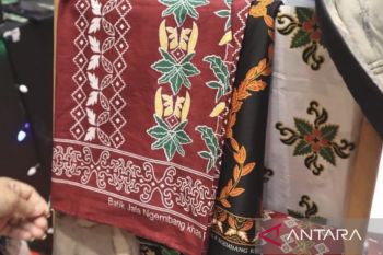 Produk Kriya Wastra Kaltim  pikat pasar nasional