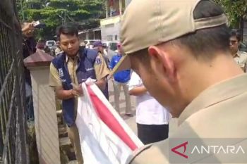 Pemkot Jaktim buka segel Gereja Palsigunung
